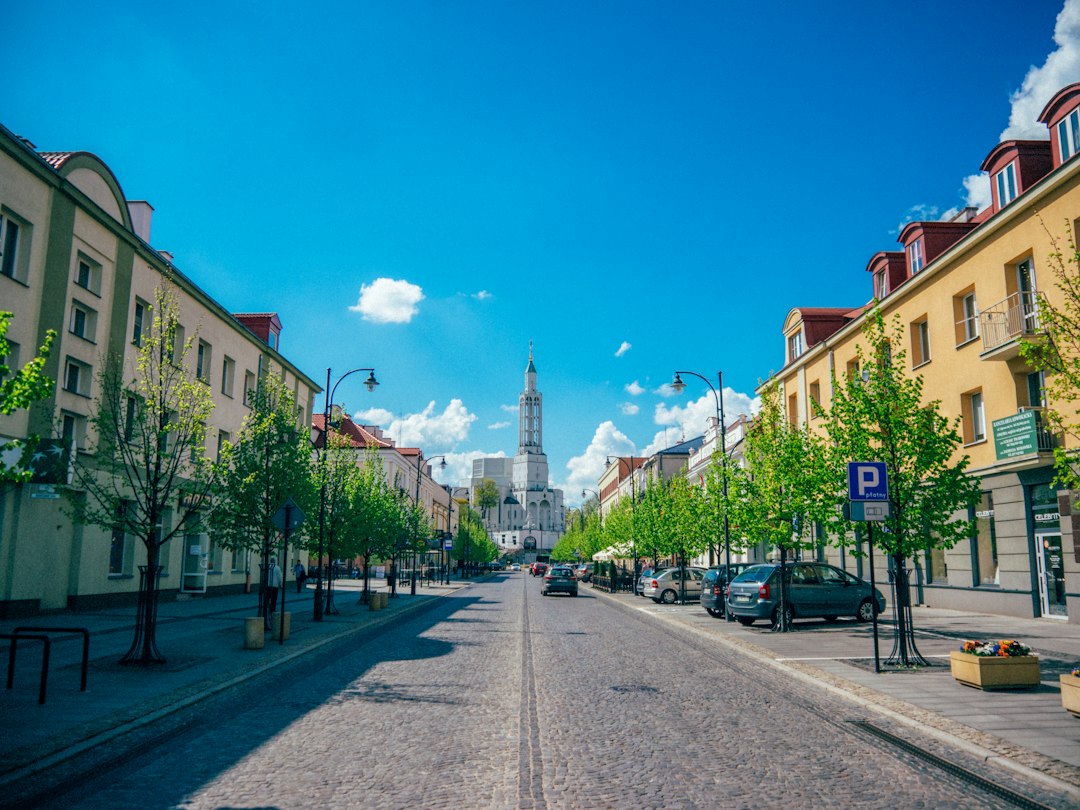Rozwój smart city w Polsce: Innowacje i przyszłość miast inteligentnych
